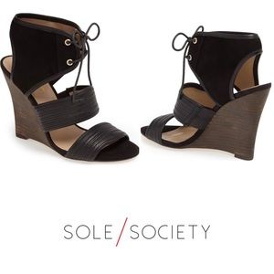 Sole Society 🆕 NWOT Khalessi Leather Wedge Sandal